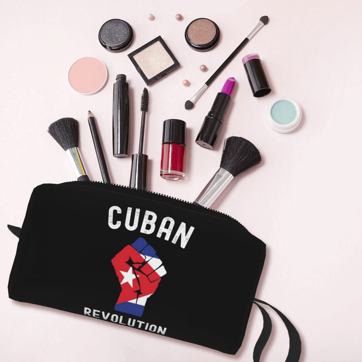 Cuban Revolution Cuba Flag Des - огляд і ціна Beauty Revolution Makeup