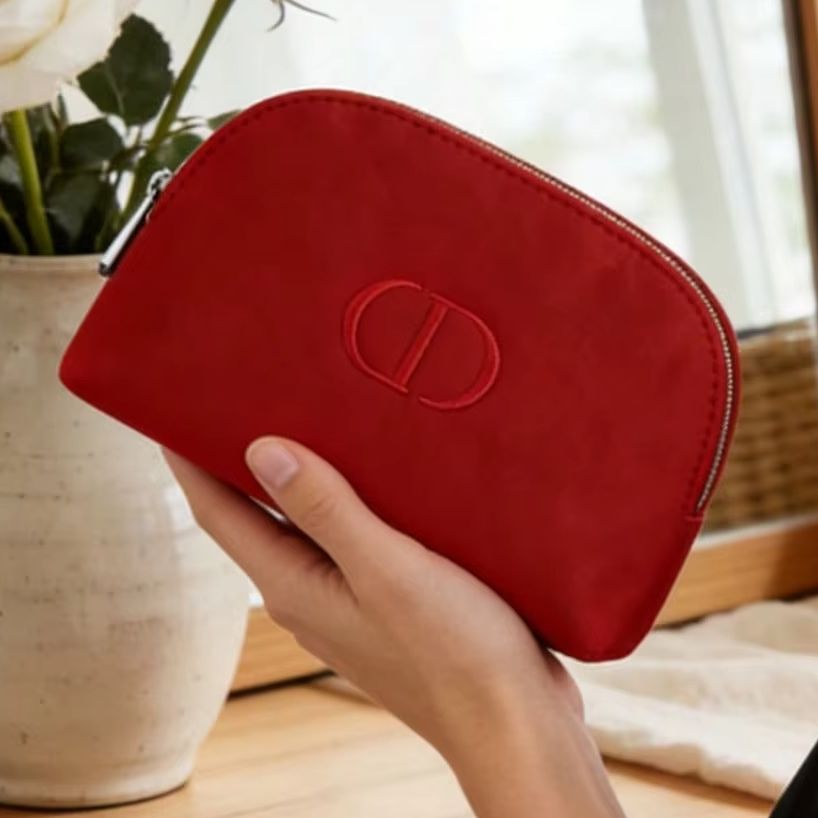 Dior’s Bag Premium High-End Pi - огляд і ціна Beauty Makeup Dior