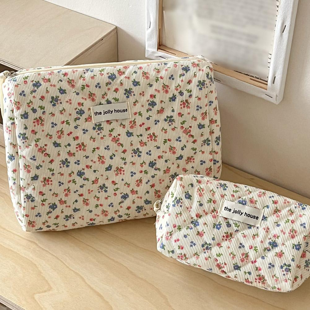 Vintage Floral Quilted Makeup  - огляд і ціна Beauty Preservation Makeup Bag