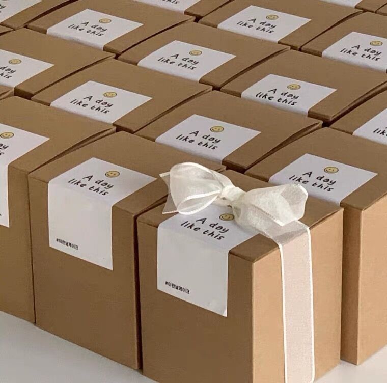 Kraft Paper Box Candle Lipstic - огляд і ціна Beauty Makeup News